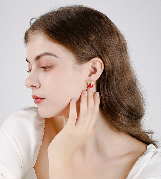 Shopping Online: 5 Valentine's Day Present Concepts for her